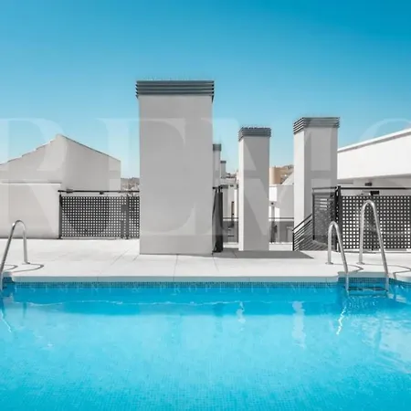 Designed Studio With Common Swimming Pool - Center By Rems